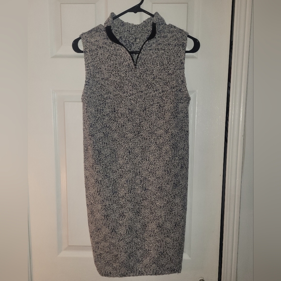 💲3/25💲 Knitted sleeveless dress - Picture 2 of 2